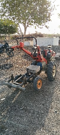 પાવર ટ્રેલર વેચવાનું છે