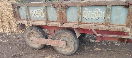 મીની ટ્રેક્ટર વેચવાનુ છે