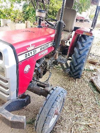 Massey Ferguson 241 PD
