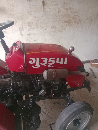 મીની ટેકટર