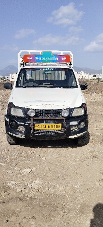mahindra giniyo
