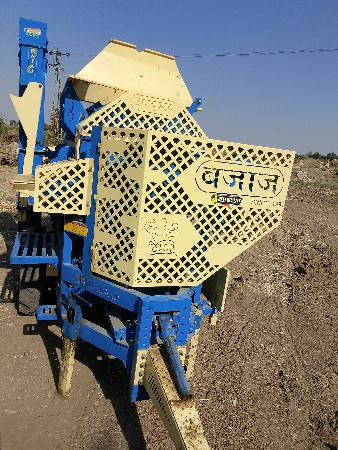 આ બજાજ જમ્બો થ્રેસર વેચવાનું છે