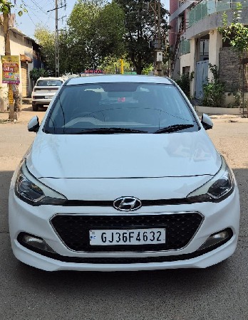 Hundai i20