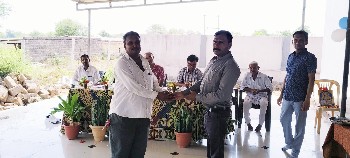 જર્સી ગાય વેચવાની છે