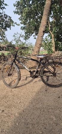 સાઈકલ વેચવા ની છે