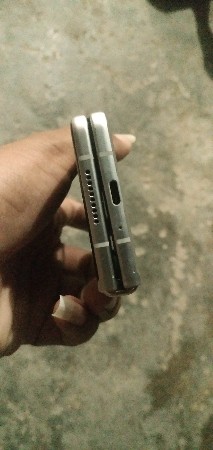 Samsung z fold 3 porbandar