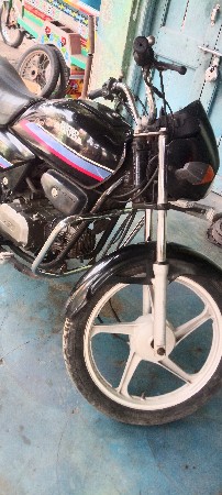 સ્પ્લેન્ડર વેચવાની છે