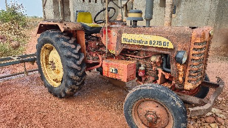 મોડલ 2002 , પીળી વીલપેલટ