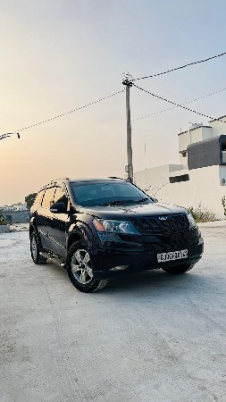 Mahindra XUV 500