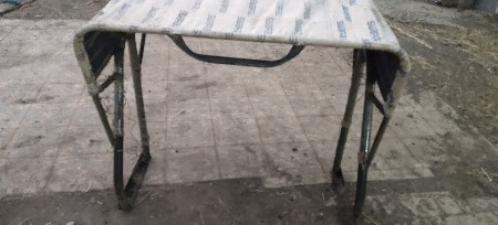 છત્રી વેચવાની છે
