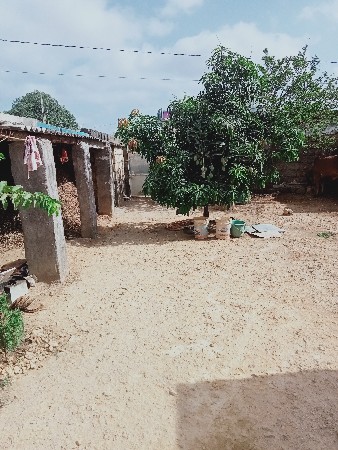 આ માકાન વેચવા નું છે
