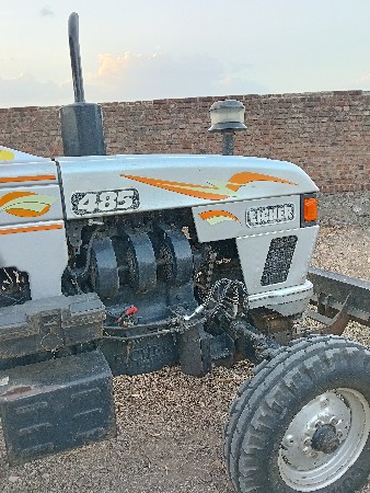 eicher 485