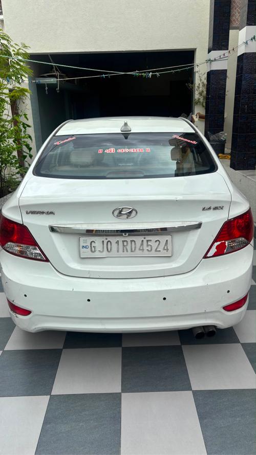 Verna car