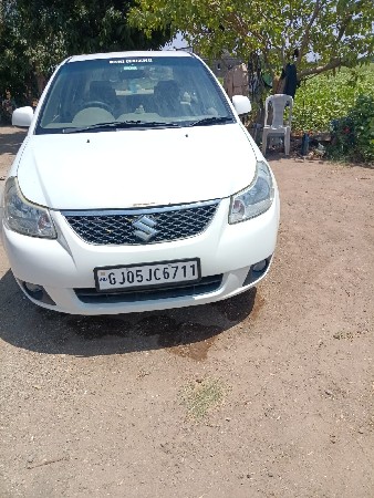 વેચવાની છે