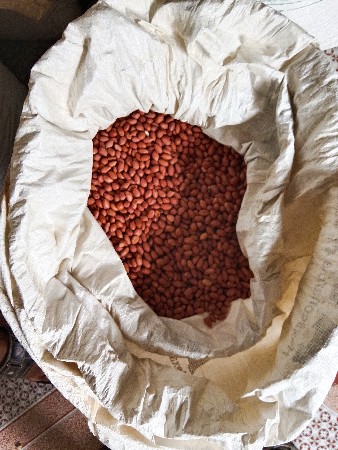 એક સો ૨૮ વેચવાનું છે