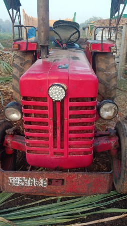 મહીનદ્ર 275 Di