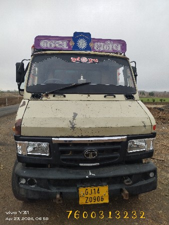 Tata 407