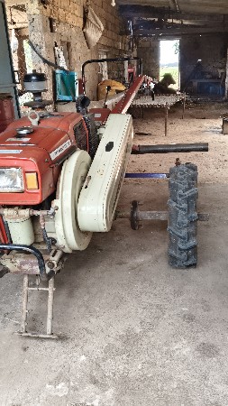 સીંગડા‌  વાડૂ ટ્રેક્ટર