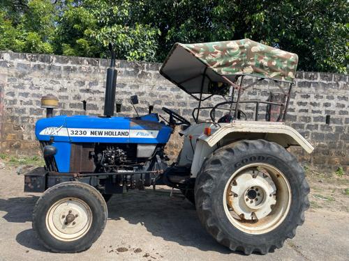 ન્યૂ હોલેન્ડ 3230 nx