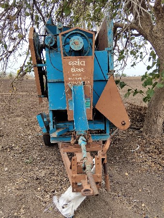 વેચવાનું છે જયંત નું થ્રેસર