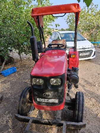મીની ટ્રેકટર વેચવાનું છ
