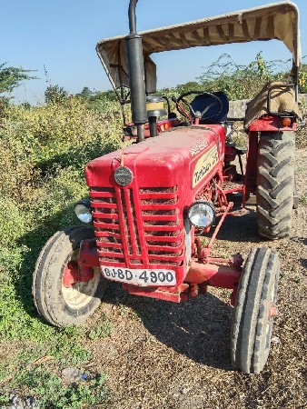ટેકટર વેચવાનું સે