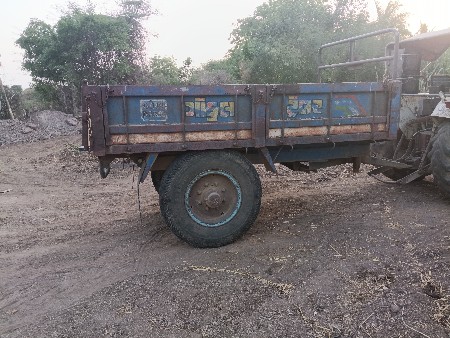 ગોકુલ ટ્રોલી