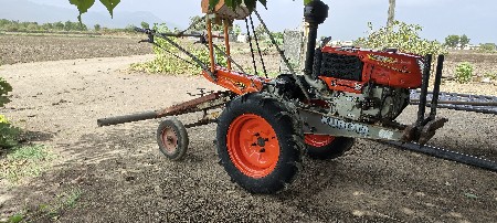kubota Power tiler 
rt140