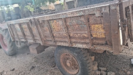 ટોલી ટેકટર વેશવાનાછે