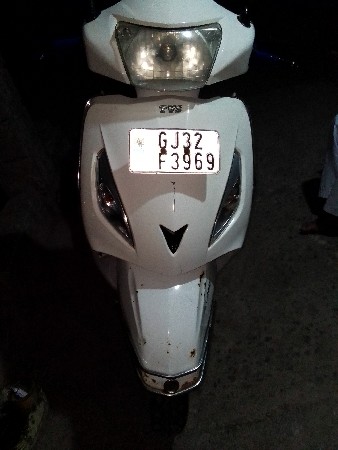 વેચવાની છે