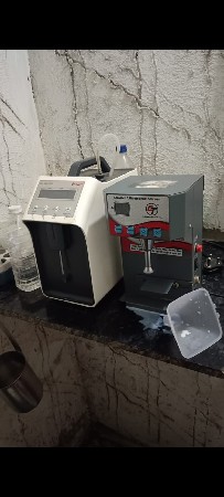 ડેરી નો સામાન વેચવાનો છે