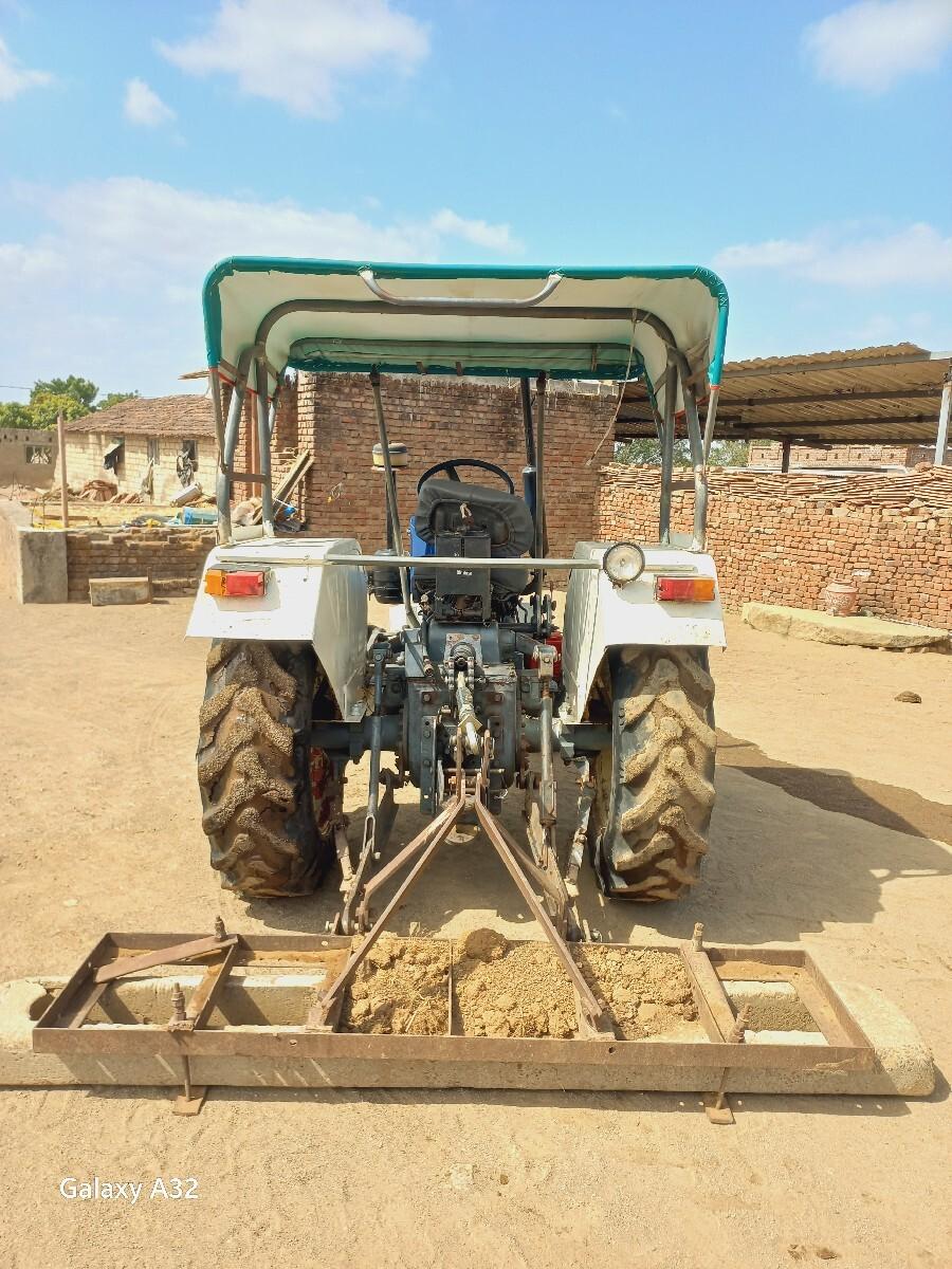 swaraj 834 fe