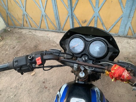વેચવાનું છે