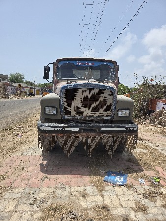 tata 1613
