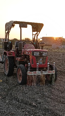 ઓજાર સાથે દેવાનુ છે