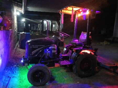 tractor vechavanu se