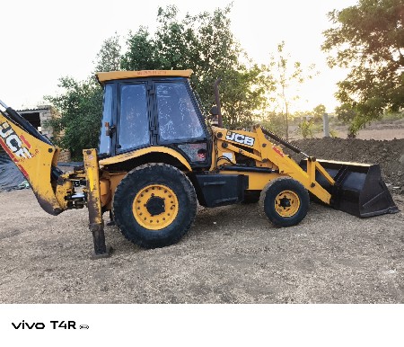 JCB veshvanu se