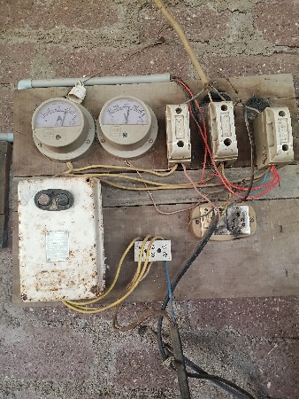 7,5 મોટર પંપ   આખો  સેટ આપવાનો