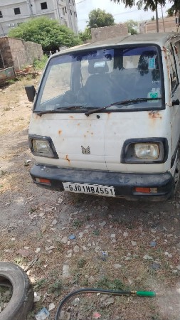 ઓમિની વાન વેચવાની છે