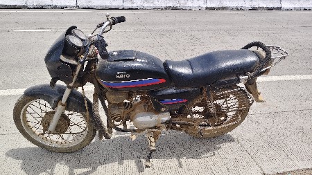આખી ગાડી બનાવેલ છે