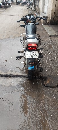 બેસવાનું છે