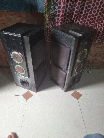 આઠ મહિના જુના વેચવાના