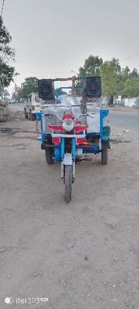 હાટુ રીક્ષા