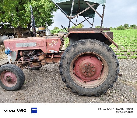 મહિન્દ્રા 557  મોડલ 1994