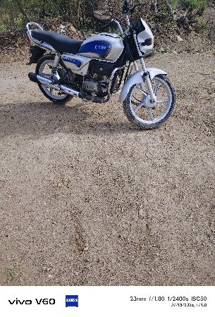 મોટશાઈકલ વેચવાનીછે