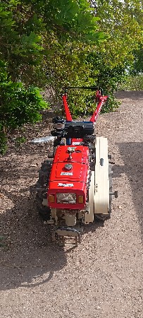 મોડલ 24