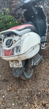 સ્કુટી વેશવાની સે