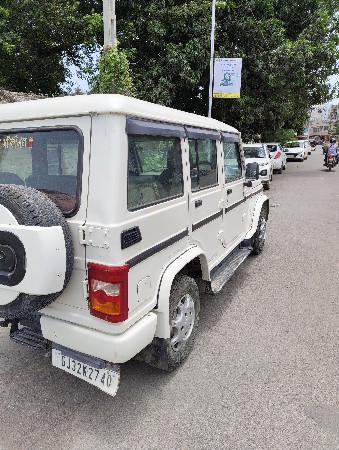 વેસવાની પાસ લાખ   ત્રીસ હજાર
