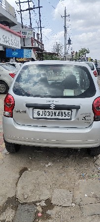 વેચવાની છે