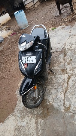 એકટીવા વેચવાનું છે